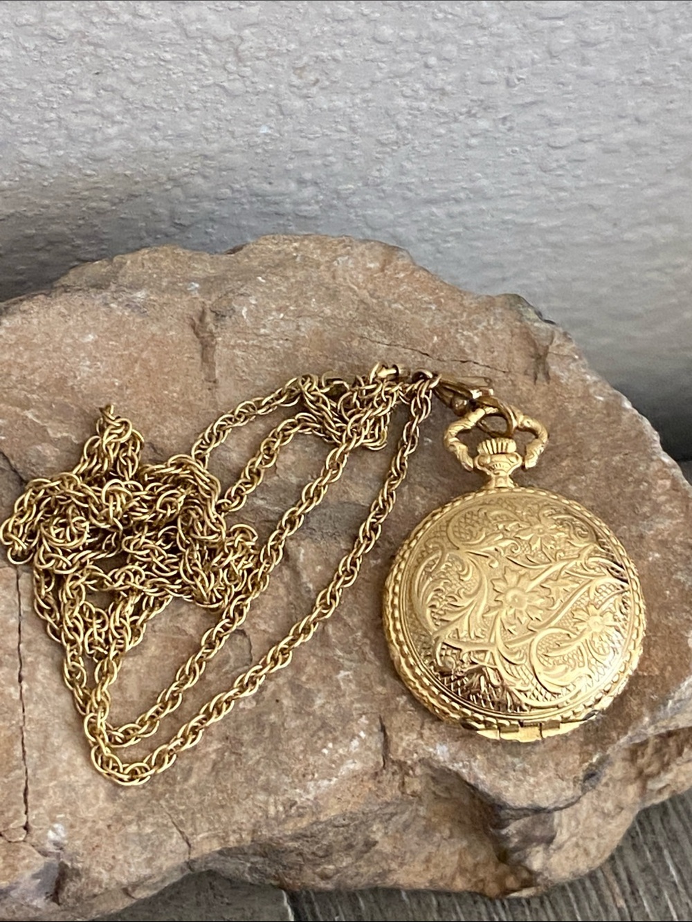 Vintage 50s Gold Tone Ornate Pierpont Swiss Made Pocket Watch Pendant with Chain